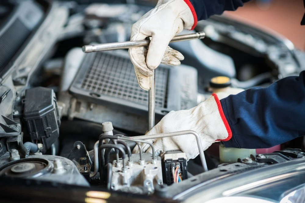 Bornova Motor Mekanik Bakımı